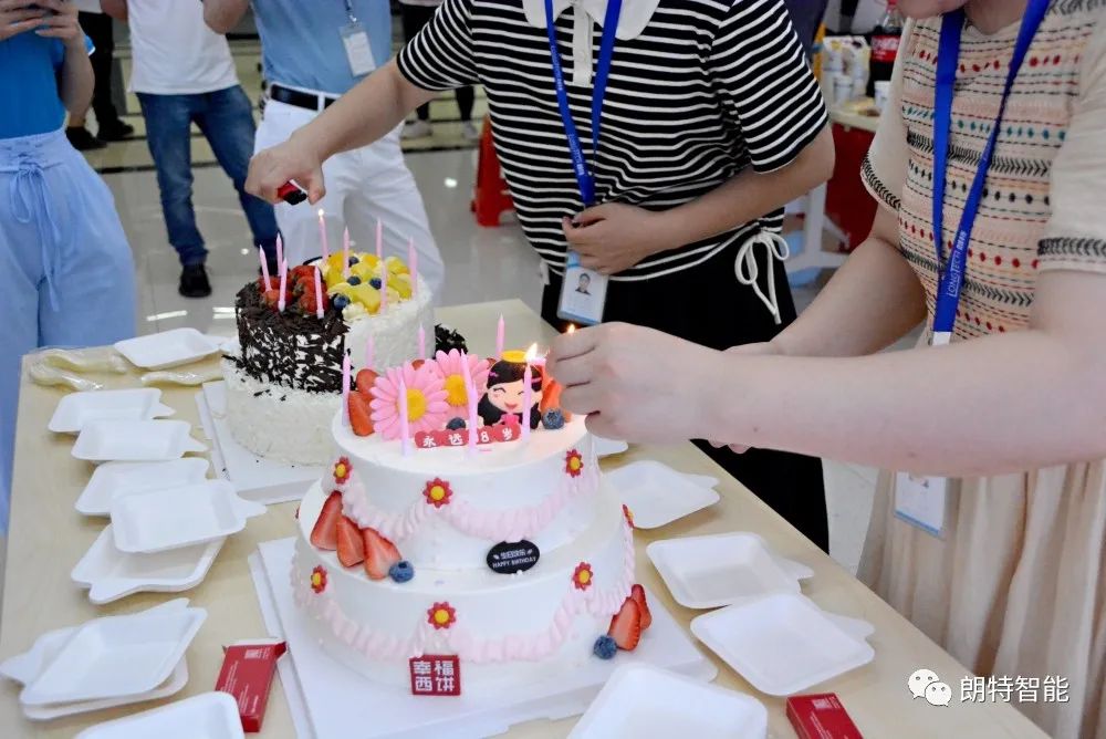 员工生日会|一岁一礼，，，，，温暖相随